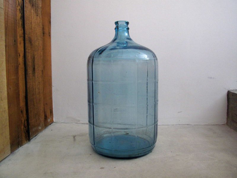 5-gallon-glass-water-jug.jpg